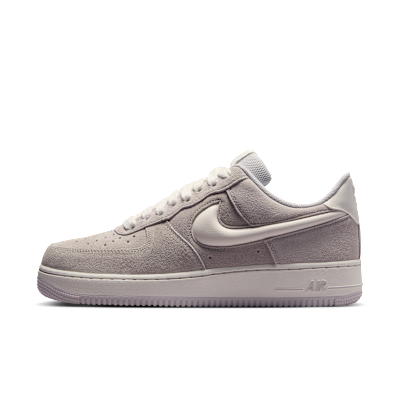 Nike Air Force 1 '07 LV8 Erkek Ayakkabısı. Nike TR